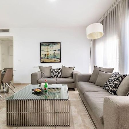 Luxury 3 Bedroom Apt, Harav Kook7 Jerusalem Exteriör bild