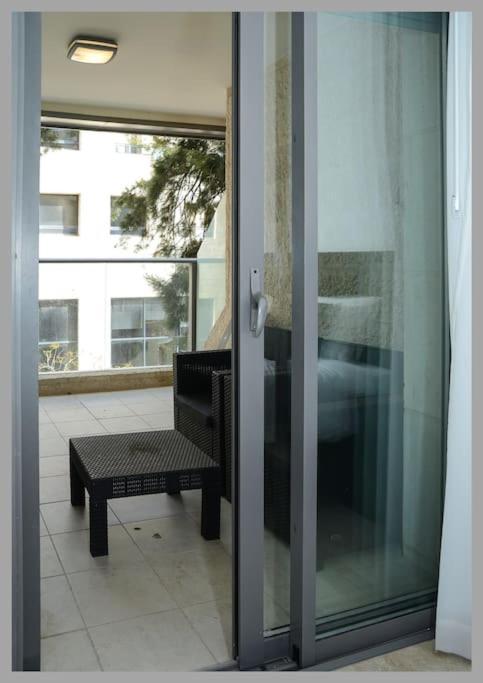 Luxury 3 Bedroom Apt, Harav Kook7 Jerusalem Exteriör bild